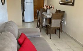 Lindo Apartamento Praia Grande Tenório pé na areia com ar